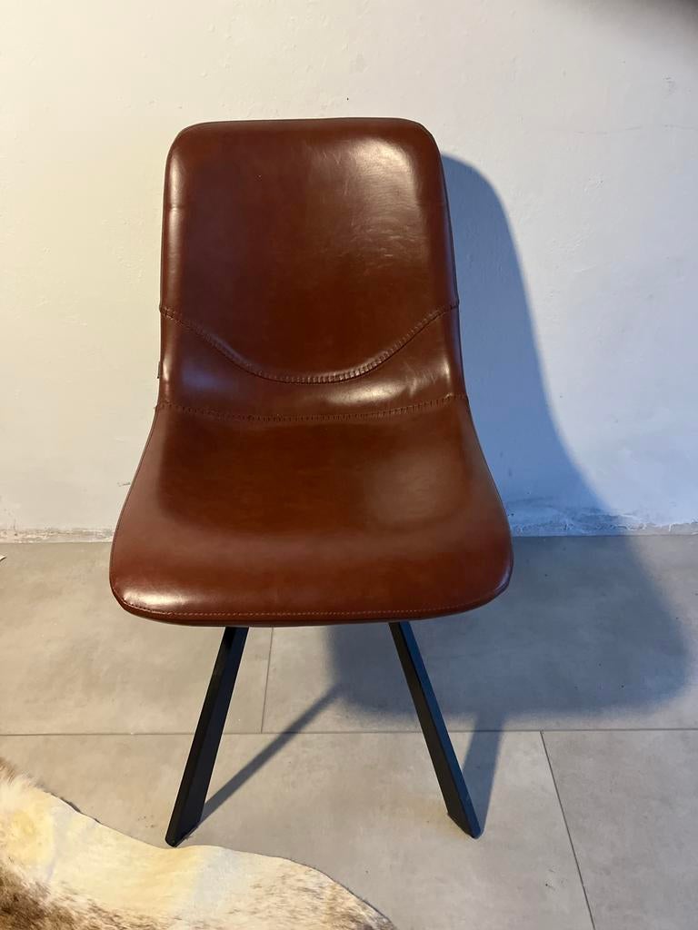 6 industriële leren stoelen Goossens, Huis en Inrichting, Stoelen, Industriele, Bruin, Ophalen of Verzenden, Zo goed als nieuw