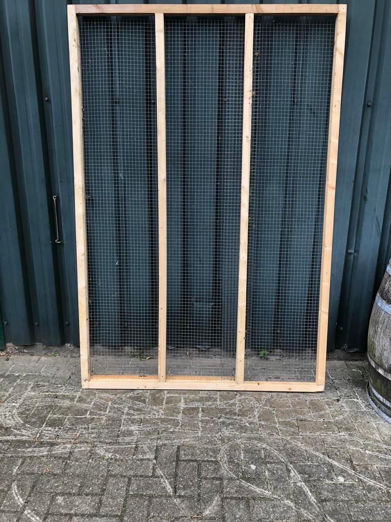 Paneel met volière gaas 215 x 147 cm, Ophalen, Zo goed als nieuw, Aluminium, Volière