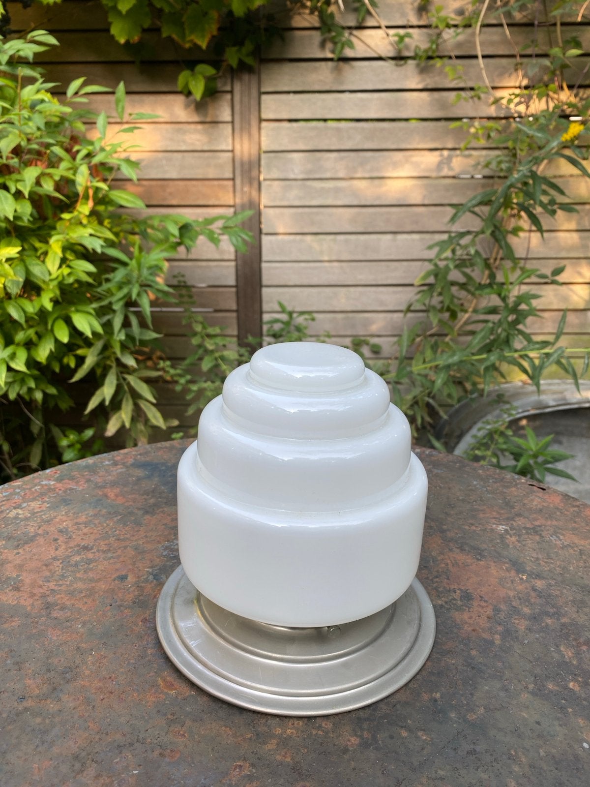 Vintage Art Deco Plafondlamp - Melkglas en Metaal, Ophalen of Verzenden