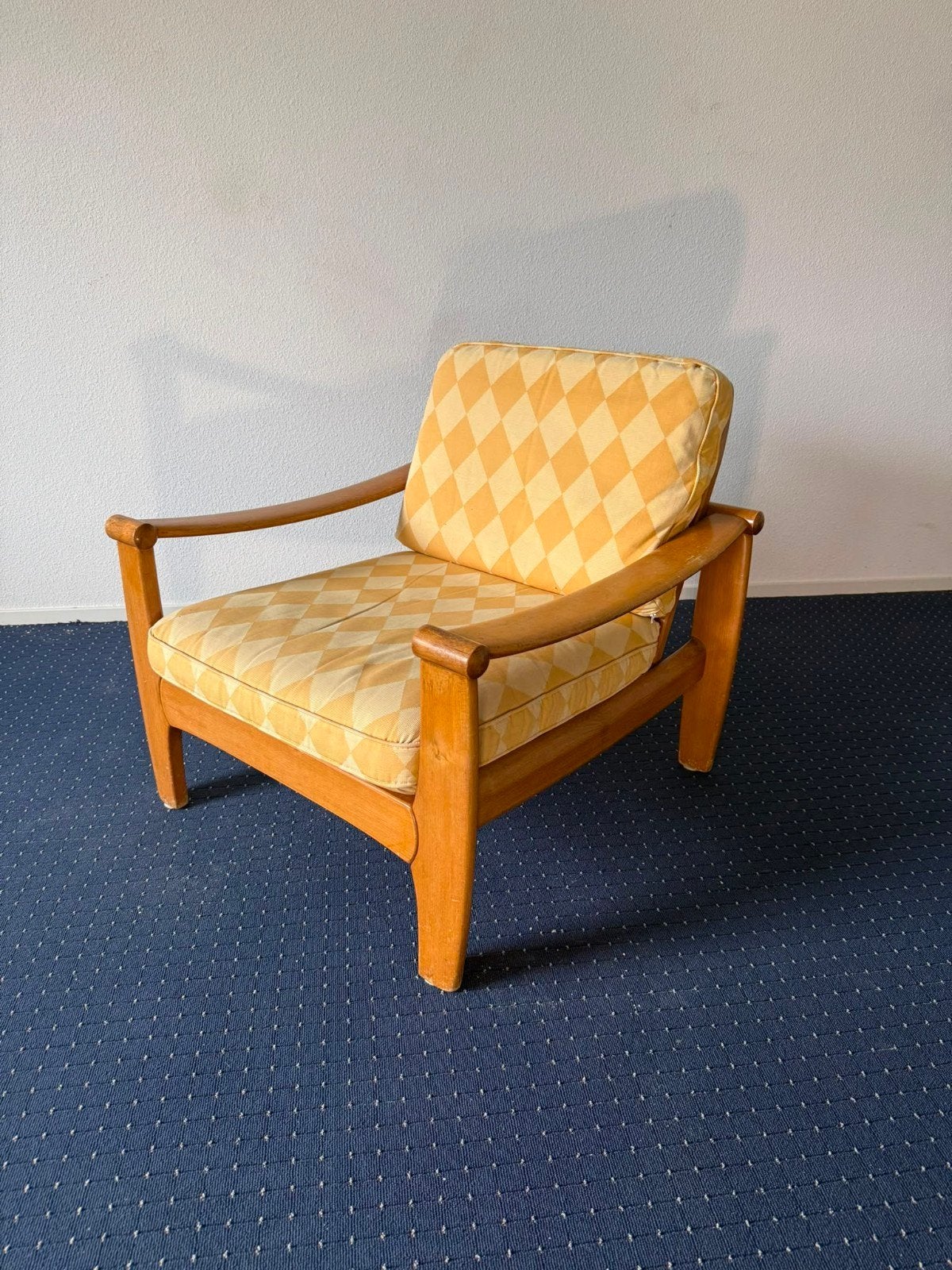 Vintage scandinavisch fauteuil, Huis en Inrichting, Fauteuils, Ophalen, Gebruikt, 75 tot 100 cm, 50 tot 75 cm