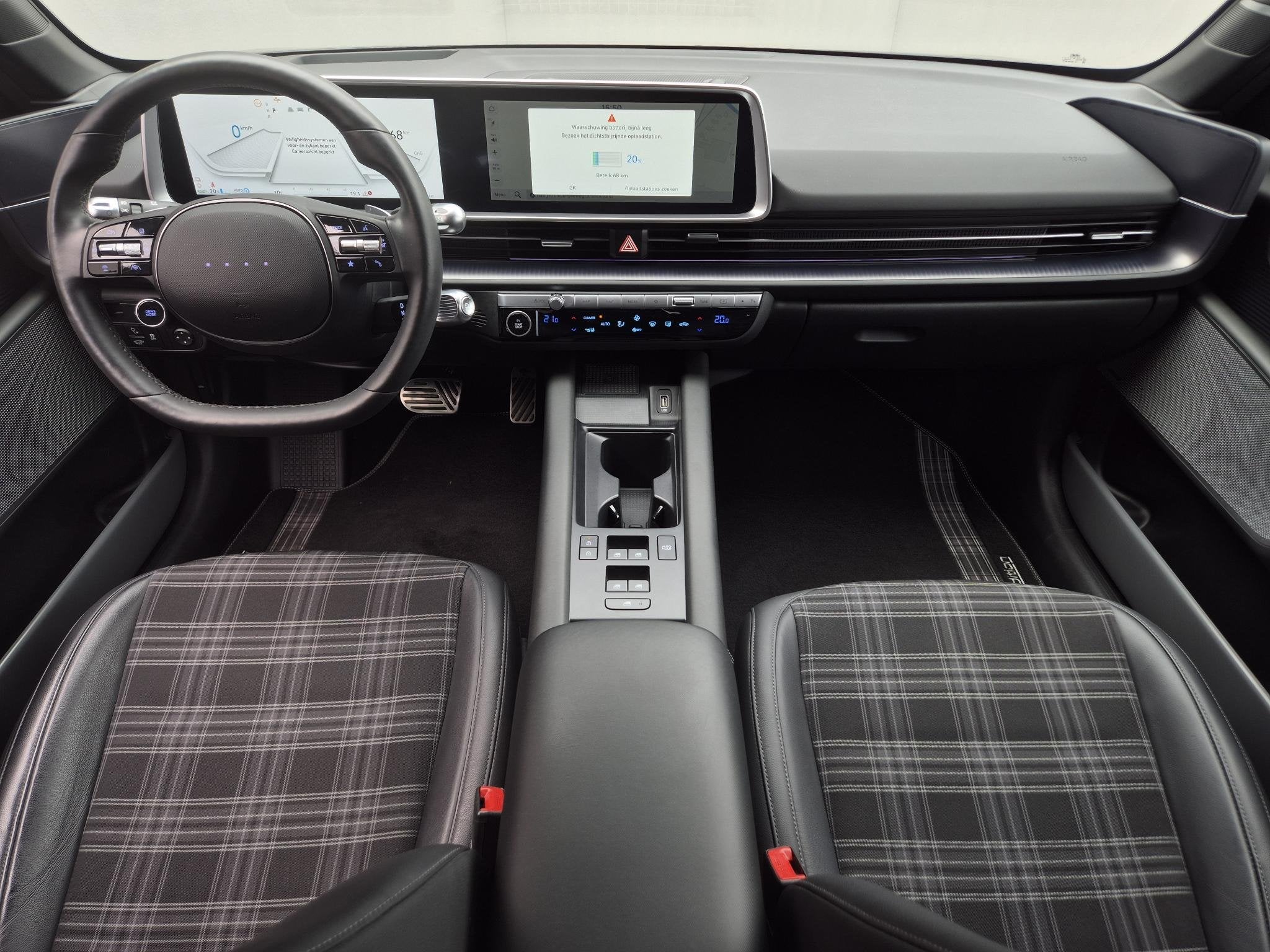 Hyundai IONIQ 6 First Edition AWD 77.4 kWh / SOH 100% / Deal, Auto's, Hyundai, Dealer onderhouden, Gebruikt, Leder en Stof, Sedan