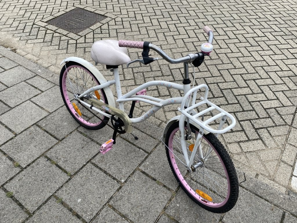 Kinderfiets, Fietsen en Brommers, Fietsen | Meisjes, Ophalen, Gebruikt, Terugtraprem, 20 inch