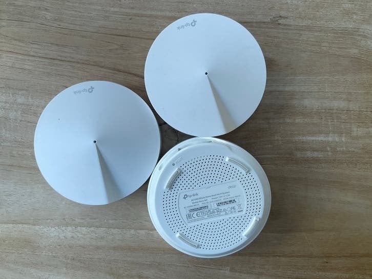 TP-Link Deco M5 Mesh (2 stuks er is 1 verkocht) met adapter, Ophalen of Verzenden, Zo goed als nieuw, Router