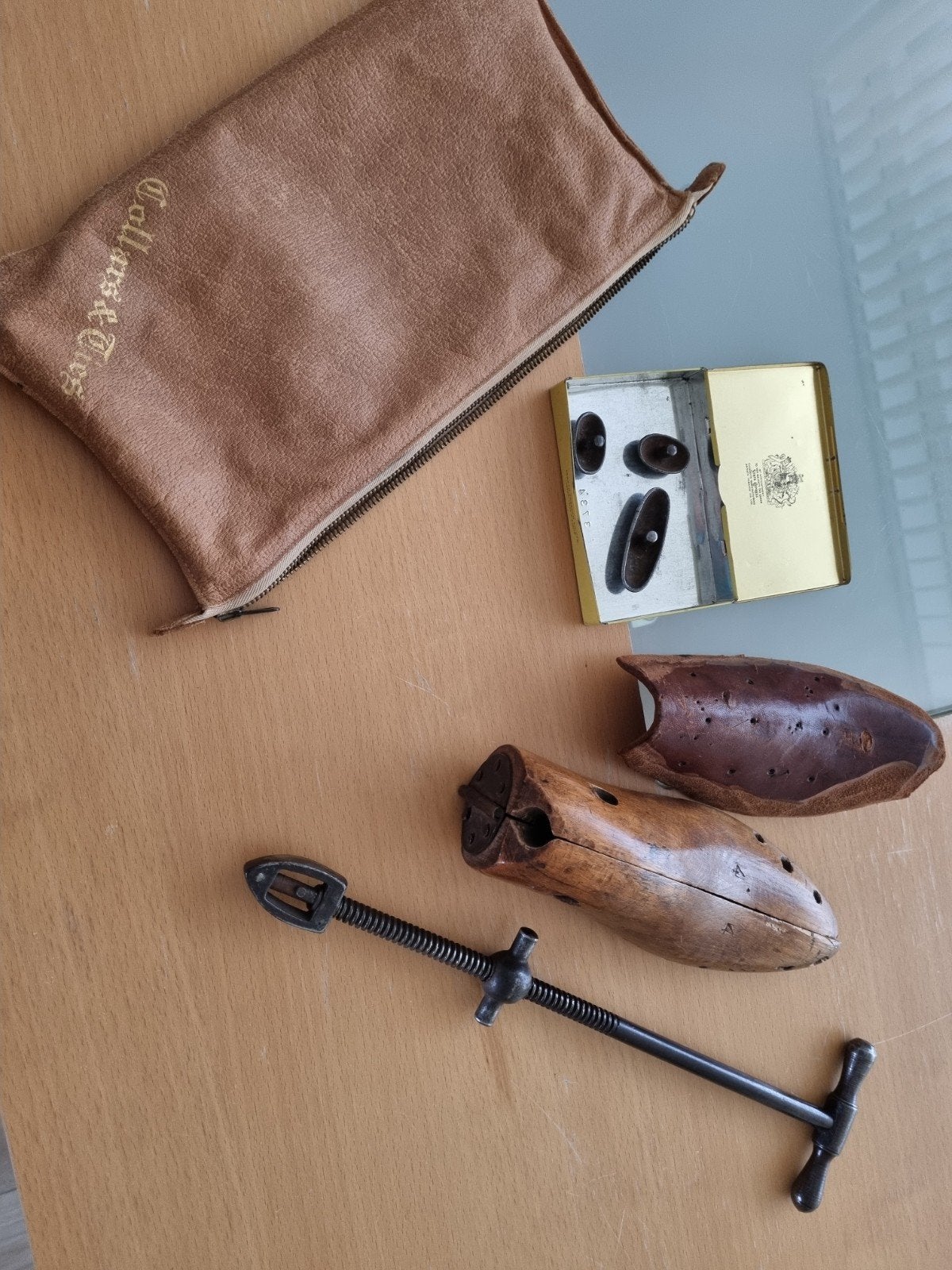 Vintage schoenspanner set met etui, Ophalen of Verzenden