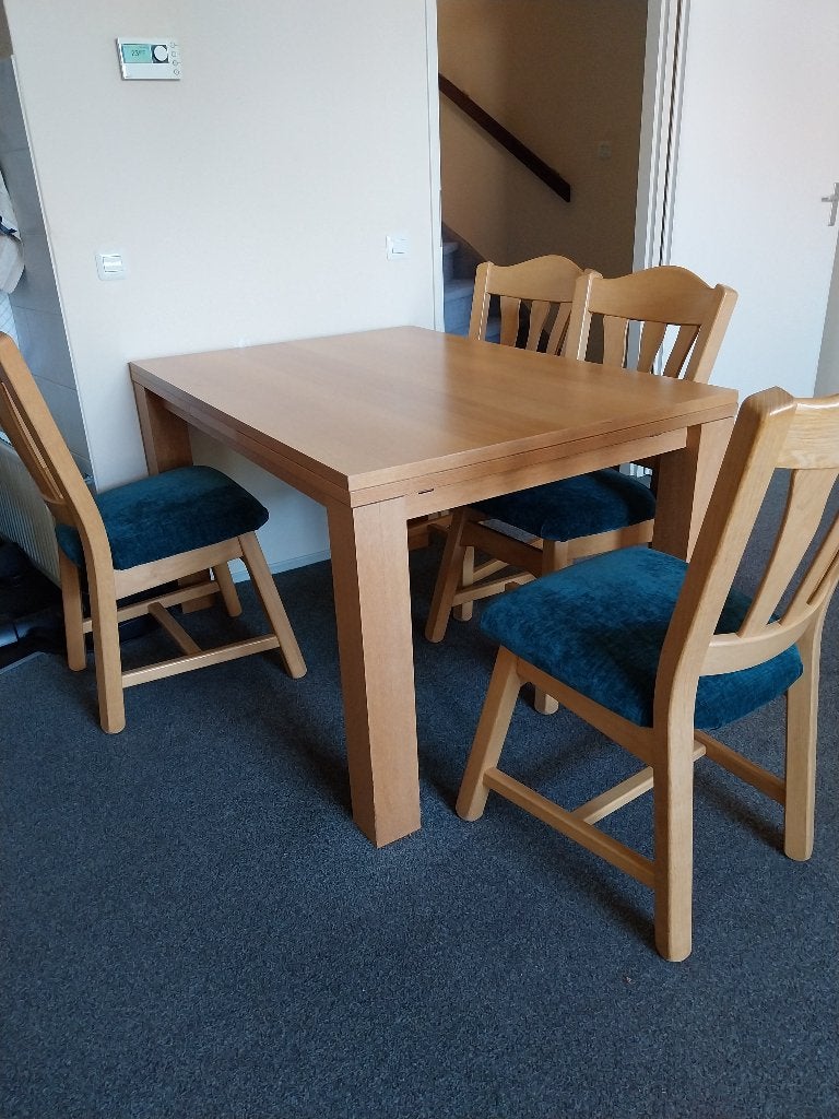 tafel met 4 stoelen, Huis en Inrichting, Ophalen, 100 tot 150 cm, 50 tot 100 cm, Zo goed als nieuw
