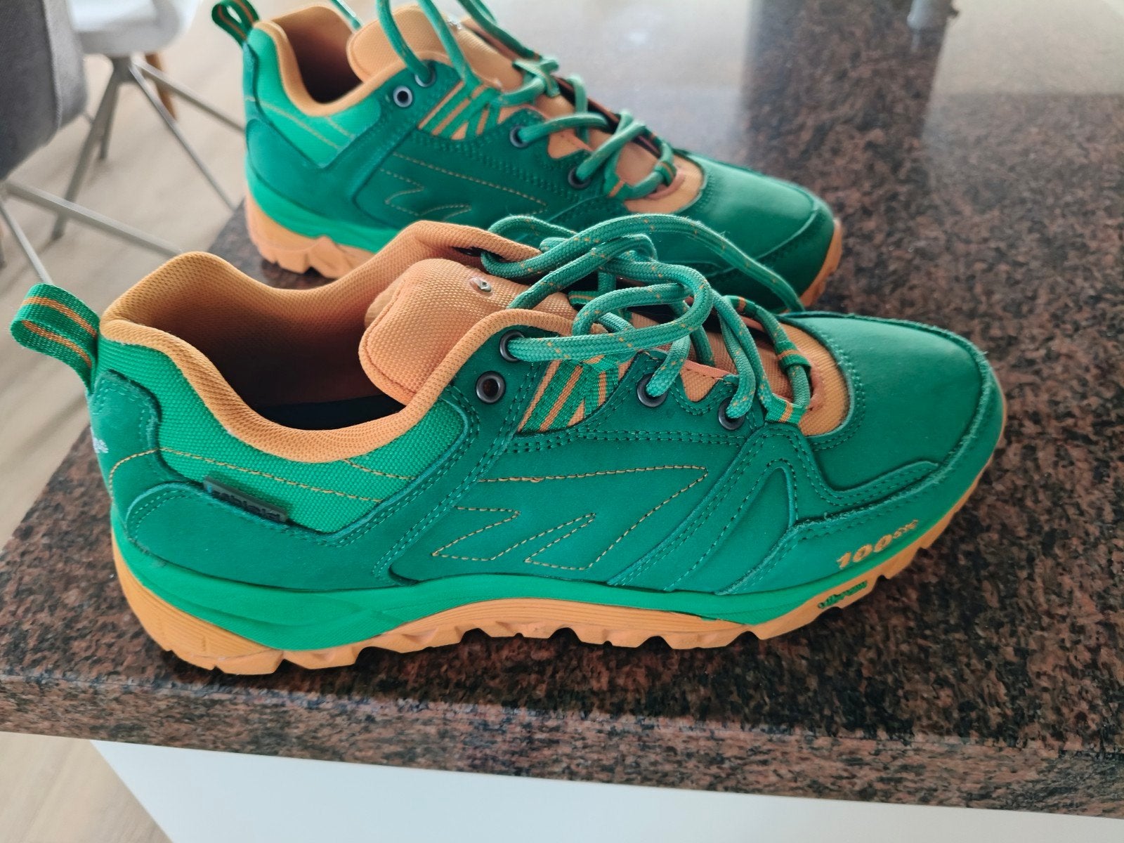 wandelschoenen, Overige merken, Overige typen, Ophalen of Verzenden, Zo goed als nieuw