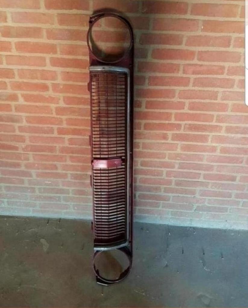 Toyota Corolla ke30 ke35 grill vanaf bouwjaar 1978,79 bieden, Ophalen, Gebruikt