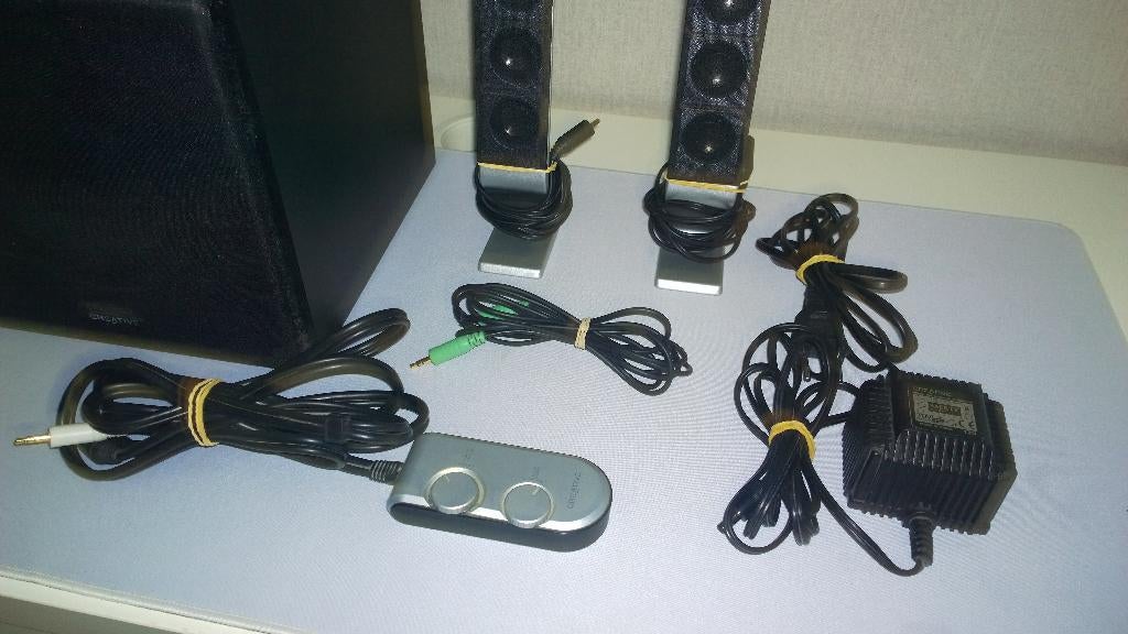 Creative i-trigue 3200 2.1 speakerset, met subwoofer, Computers en Software, Pc speakers, Ophalen, Gebruikt, Audiokanaal 2.1, Creative