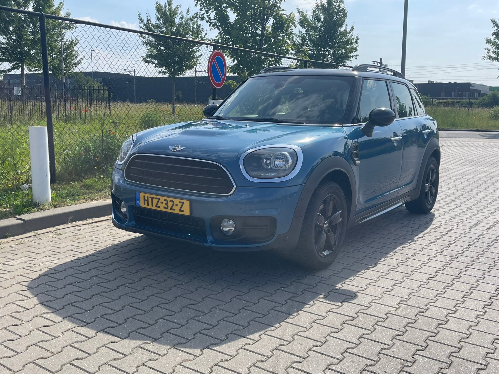 Mini Countryman 1.5 Cooper 2017 Blauw, Auto's, Mini, Particulier, Countryman, ABS, Airbags, Airconditioning, Alarm, Bluetooth
