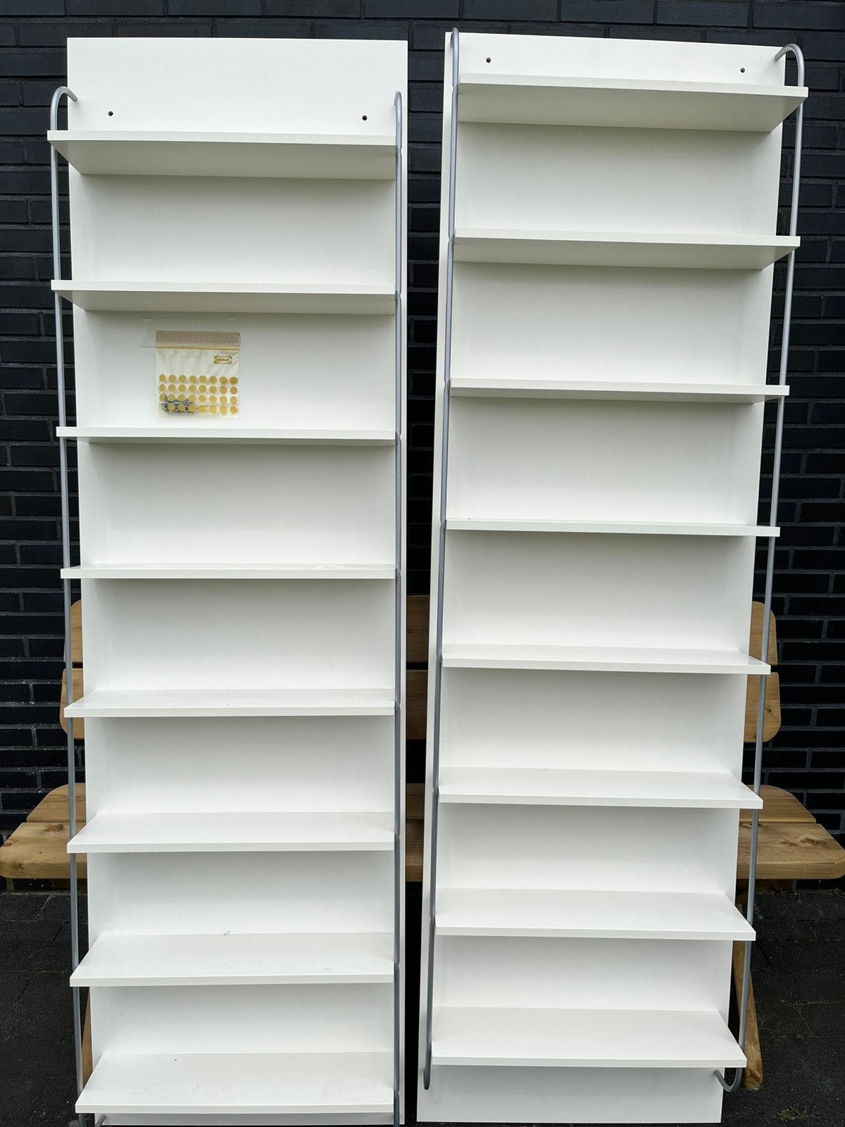 Ikea 2x hangende DVD / CD / Videogame kasten, Ophalen