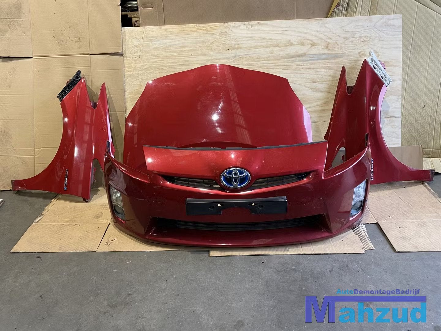2012 TOYOTA PRIUS Rood voorkop voorfront 2008-2014, Info@toyota.co.jp, Gebruikt, Voor, Toyota Motor Corporation