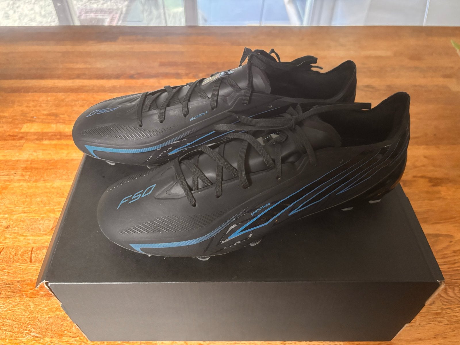Adidas F50 Pro voetbalschoenen - Maat 41 1/3 - ZGAN, Ophalen of Verzenden, Zo goed als nieuw, Schoenen