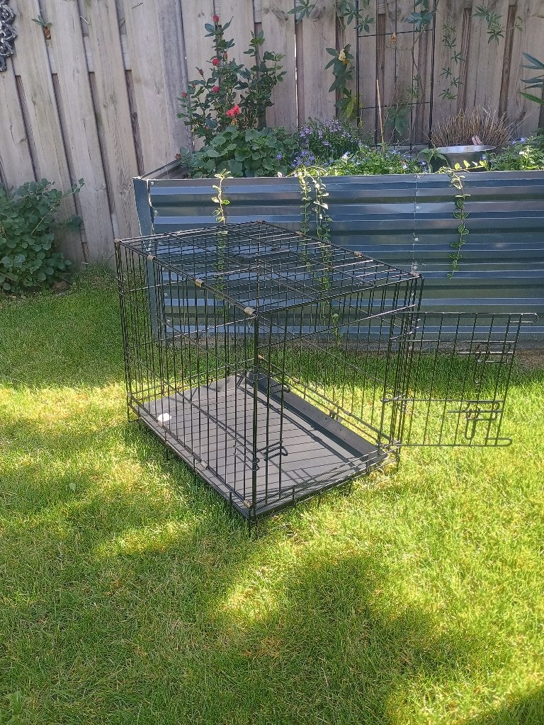 Te koop nagenoeg nieuw bench dier benodigheden, Dieren en Toebehoren, Ophalen of Verzenden, Zo goed als nieuw