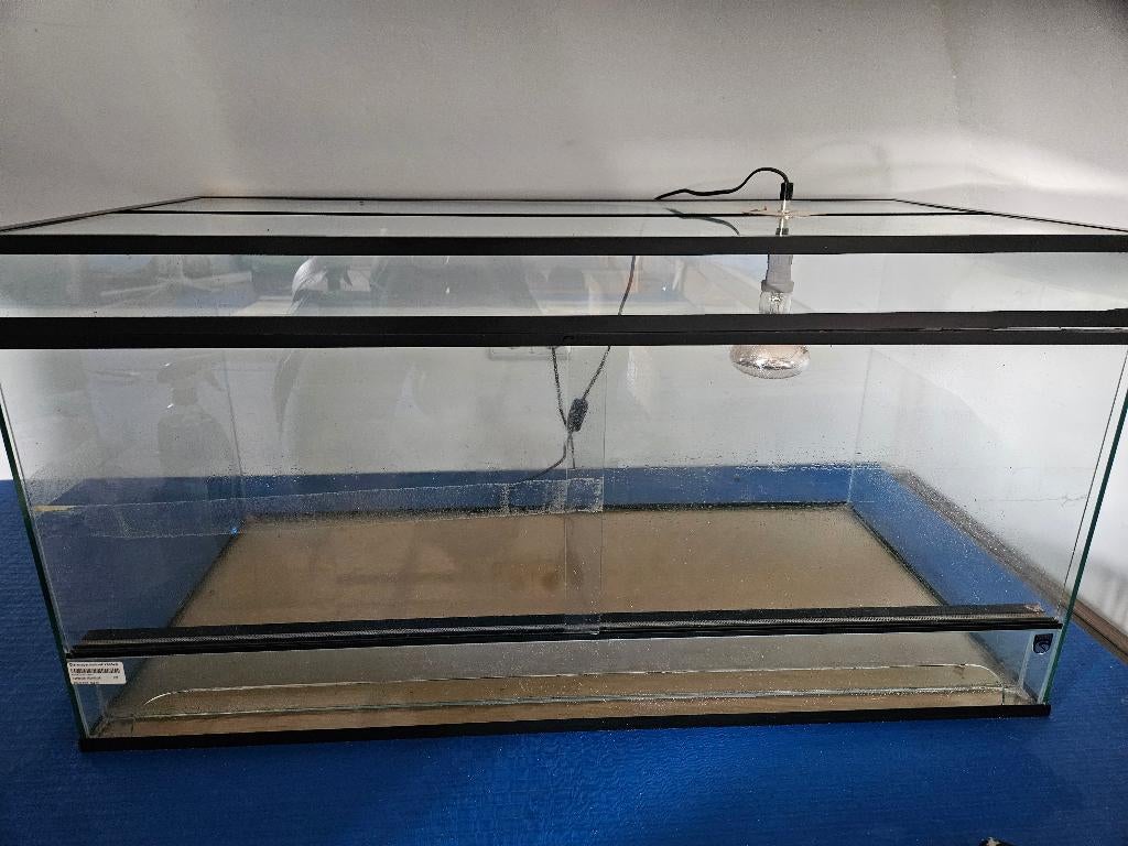 Luxe terrarium met schuifdeuren 150 x 60 zeer goede staat, Ophalen, Gebruikt, Terrarium of Paludarium