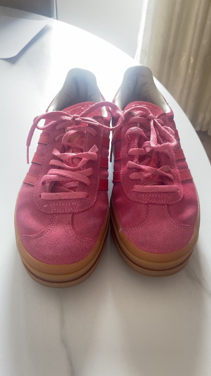Adidas schoenen, Kleding | Dames, Verzenden, Roze, Sneakers of Gympen, Zo goed als nieuw