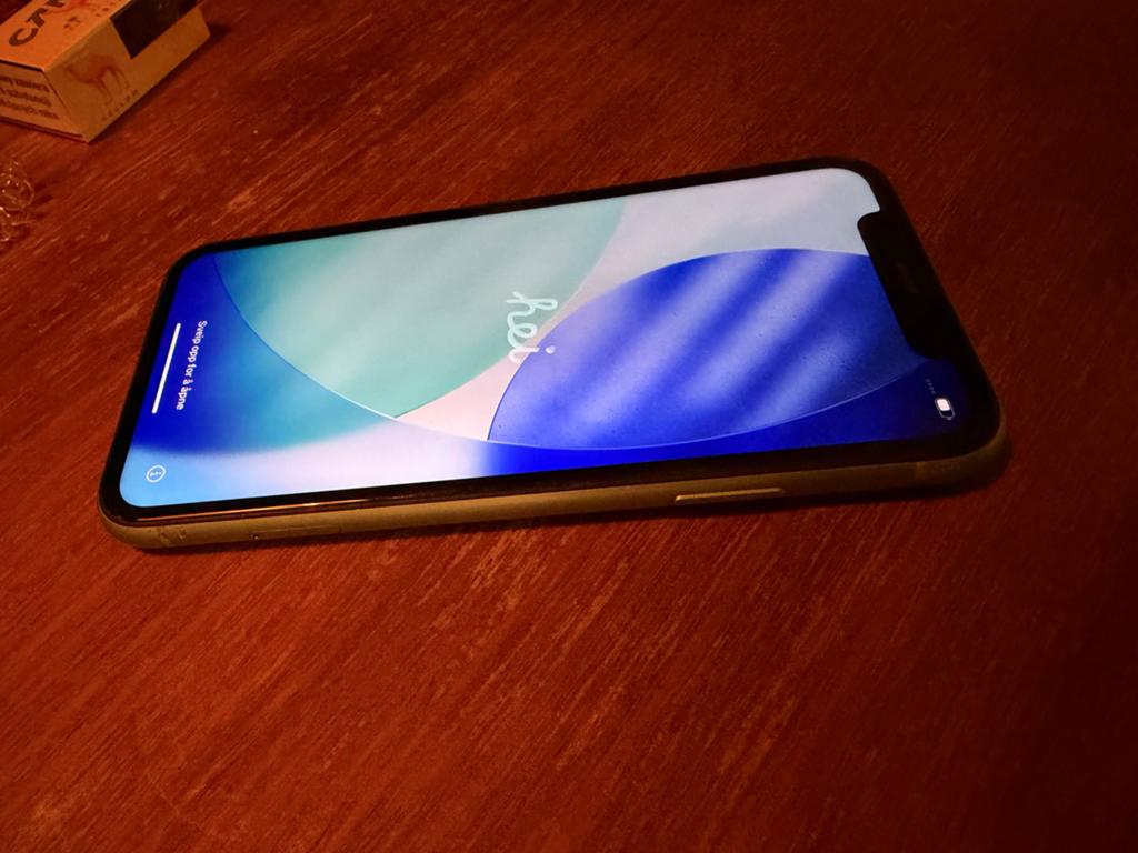 Gebruikte iPhone 11 - Achterkant beschadigd, Telecommunicatie, Mobiele telefoons | Apple iPhone, Ophalen, Zwart, IPhone 11, 64 GB