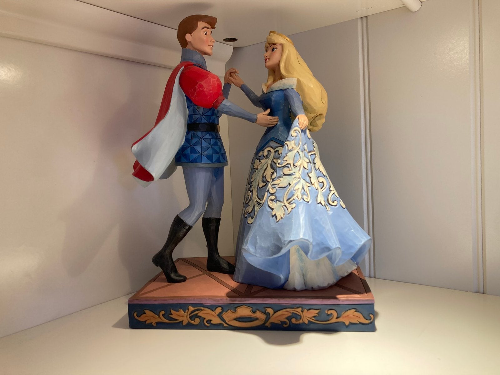 Disney Traditions Doornroosje Aurora, Ophalen of Verzenden, Assepoester of Belle, Zo goed als nieuw, Beeldje of Figuurtje