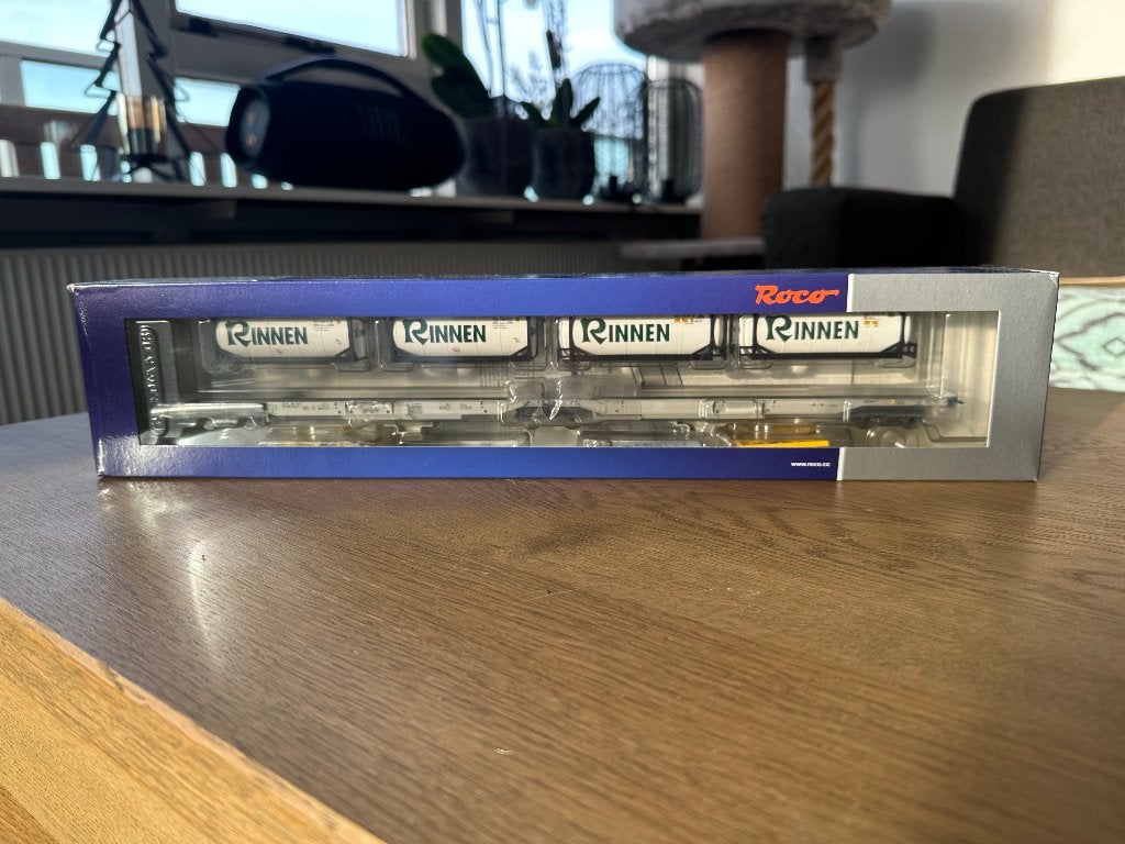 Roco 76427: D-AAEC met 4 fraaie Rinnen tankcontainers., Hobby en Vrije tijd, Modeltreinen | H0, Gelijkstroom, Ophalen of Verzenden