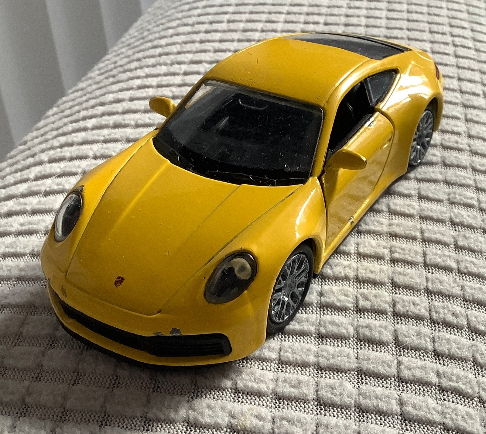 Gele Porsche Carrera 911 Welly auto deuren kunnen open, Ophalen, Gebruikt, Auto