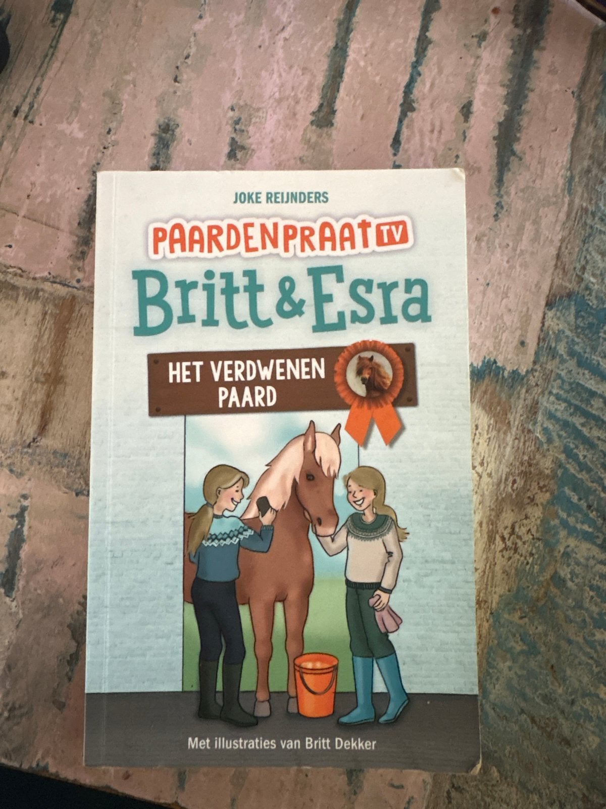 4 meidenboeken: paarden en Dagboek van een Muts, Ophalen of Verzenden, Gelezen, Fictie