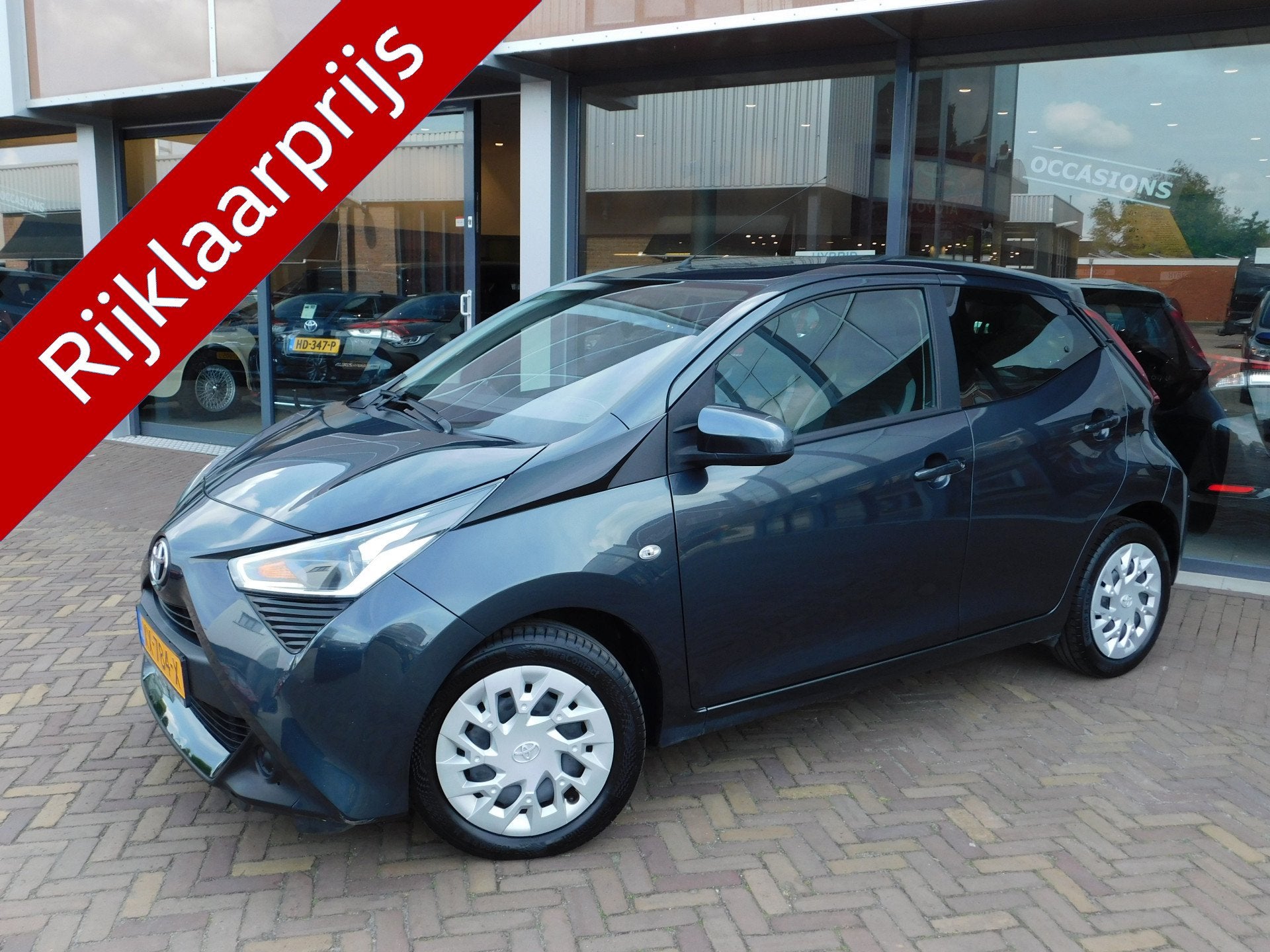 Toyota Aygo 1.0 VVT-i x-play (bj 2019), Voorwielaandrijving, 12 maanden, Stof, Gebruikt