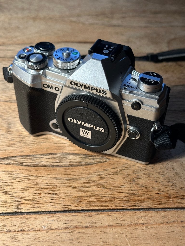 Olympus OM-D E-M5 Mark III Body, Ophalen, Zo goed als nieuw, Compactcamera, 20 megapixels