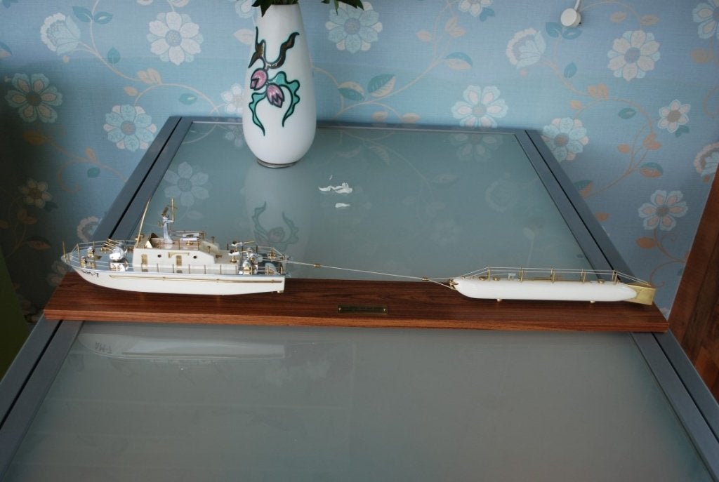 Schip 88 cm ! Boot Museum Kwaliteit Neštin Mijnenveger OUD!!, Ophalen of Verzenden
