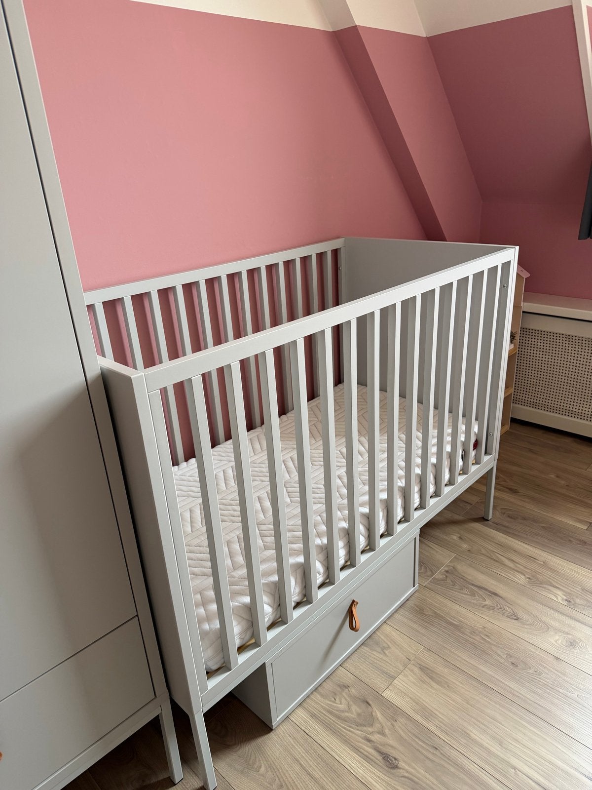 Kidsmill ledikant met lade en commode, Ophalen, Gebruikt