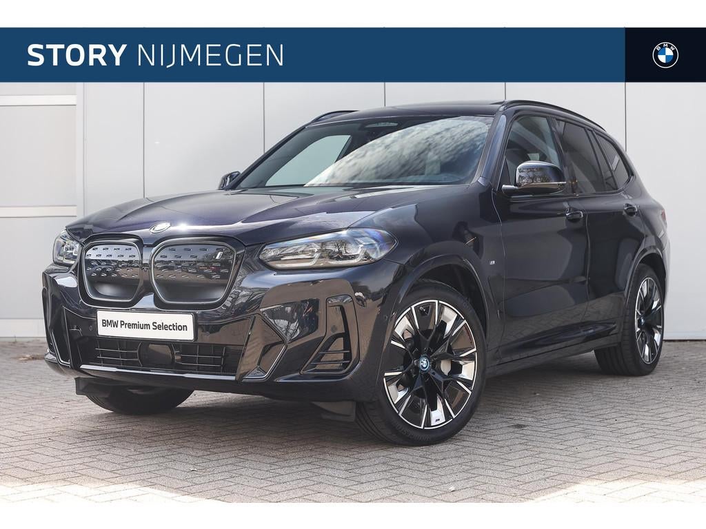BMW iX3 High Executive / Sportstoelen / Adaptieve LED / Head, Achterwielaandrijving, Gebruikt, 750 kg, Met garantie (alle)