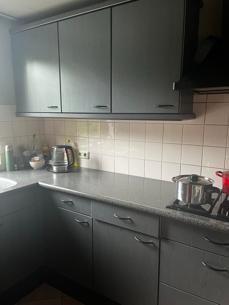 Keukenblok met boven- en onderkastjes - zelf demonteren, Huis en Inrichting, Keuken | Complete keukens, Ophalen, Gebruikt, Hoekkeuken