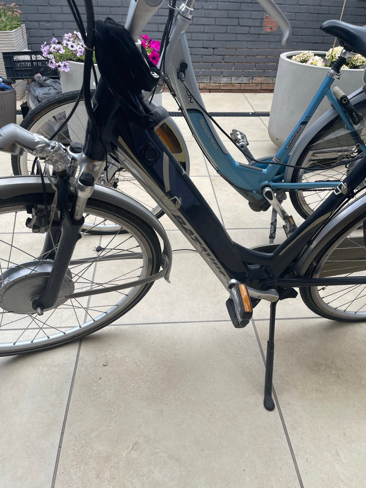 Opknapbeurt nodig: Sparta en Batavus e-bikes met defecte acc, Minder dan 30 km per accu, Sparta, Gebruikt, Ophalen of Verzenden