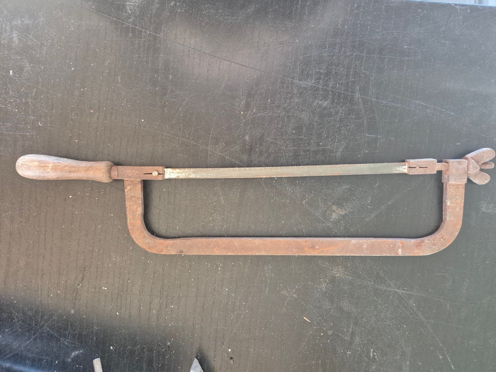 Oude ijzerzaag met houten handvat, Ophalen of Verzenden, Gebruikt, Zaag, Overige merken
