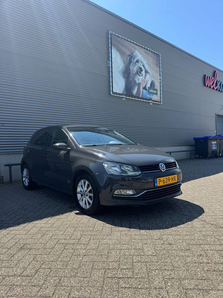 Volkswagen Polo / Apk / Airco / Cruise / Navi / Stoelverwarm, Auto's, Volkswagen, Euro 6, 4 cilinders, Zwart, Bedrijf