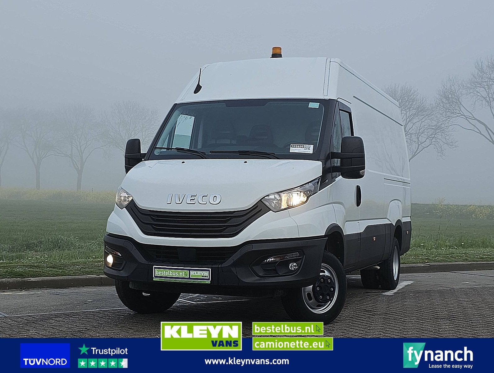 IVECO DAILY 35C14 l2h2 dubbellucht ac!, Auto's, Bestelauto's, 136 pk, Gebruikt, Euro 6, Iveco
