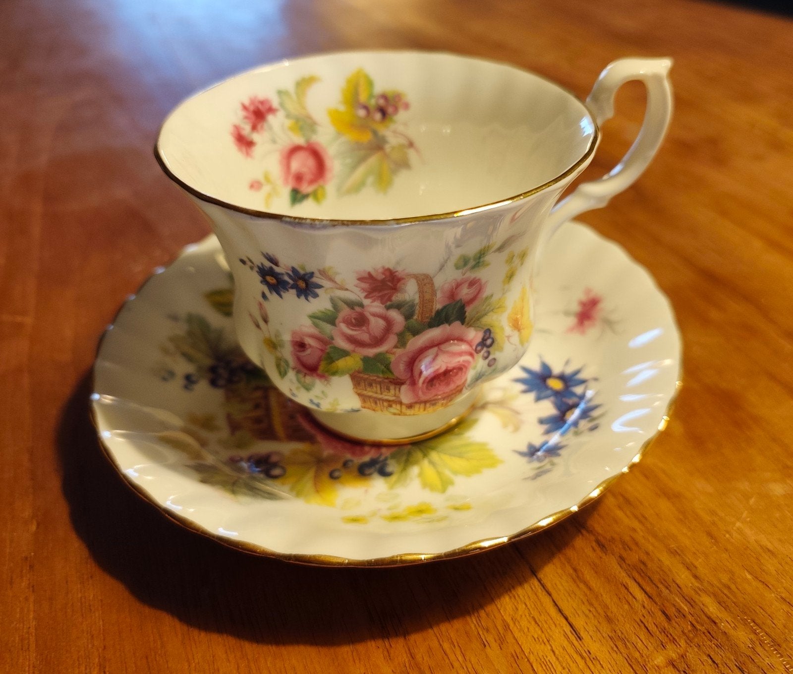 Royal Albert Bone China Theepotje met Schotel, Ophalen of Verzenden