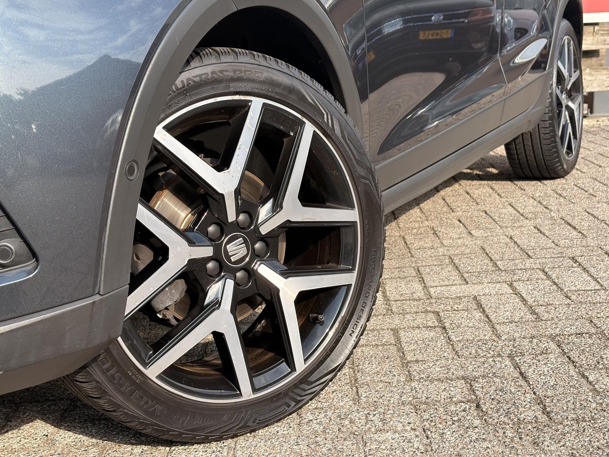 SEAT Arona 1.0 TSI Xcellence Business Intense Parkeersensore, Auto's, 49 €/maand, Overige kleuren, 600 kg, 3 cilinders