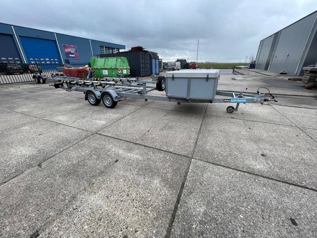 Pega Dubbele Jetskitrailer, Watersport en Boten, Ophalen, Jetskitrailer, 1500 tot 3000 kg, Minder dan 6 meter
