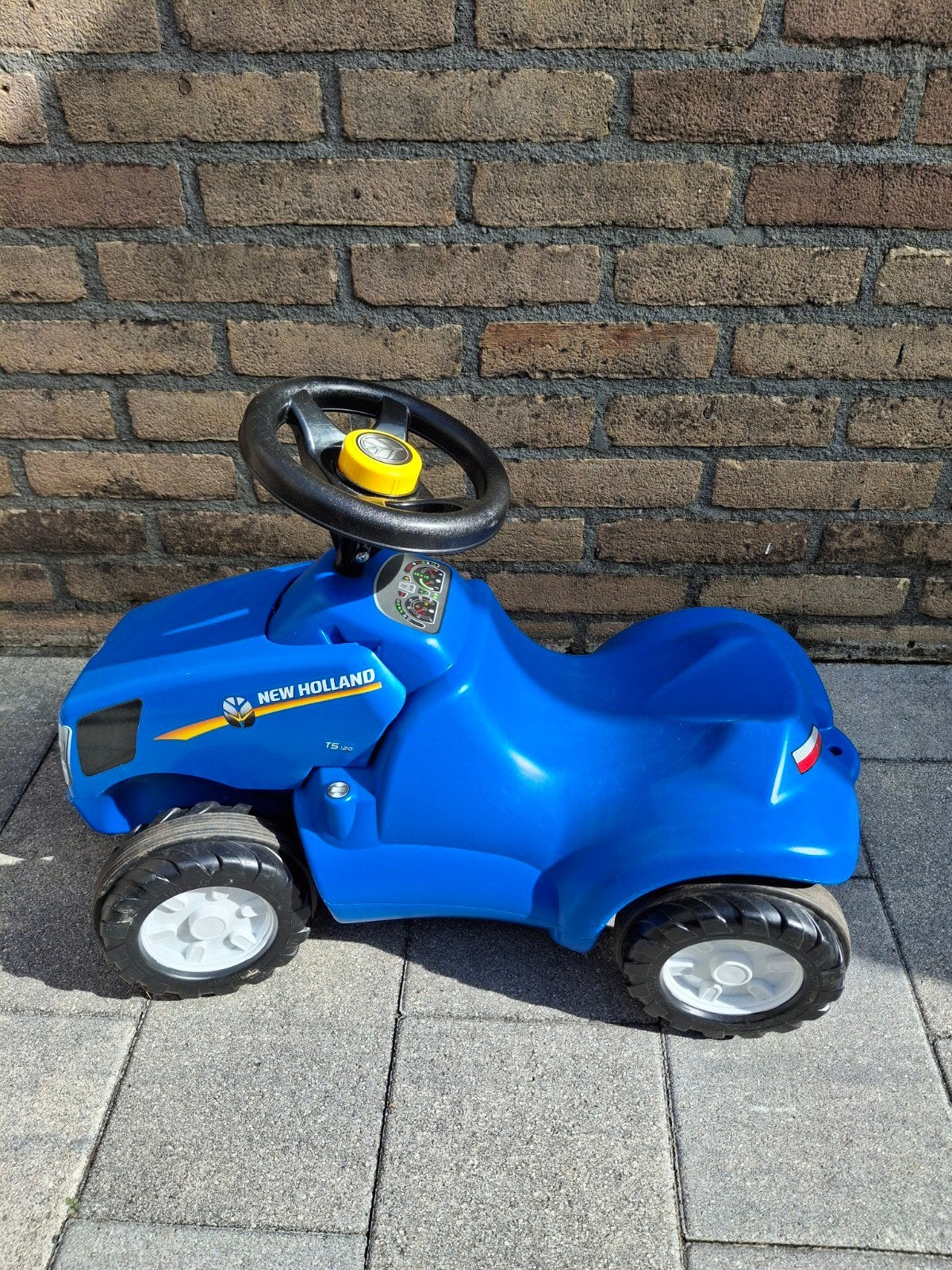 Loopauto New Holland, Ophalen, Zo goed als nieuw, Loopvoertuig