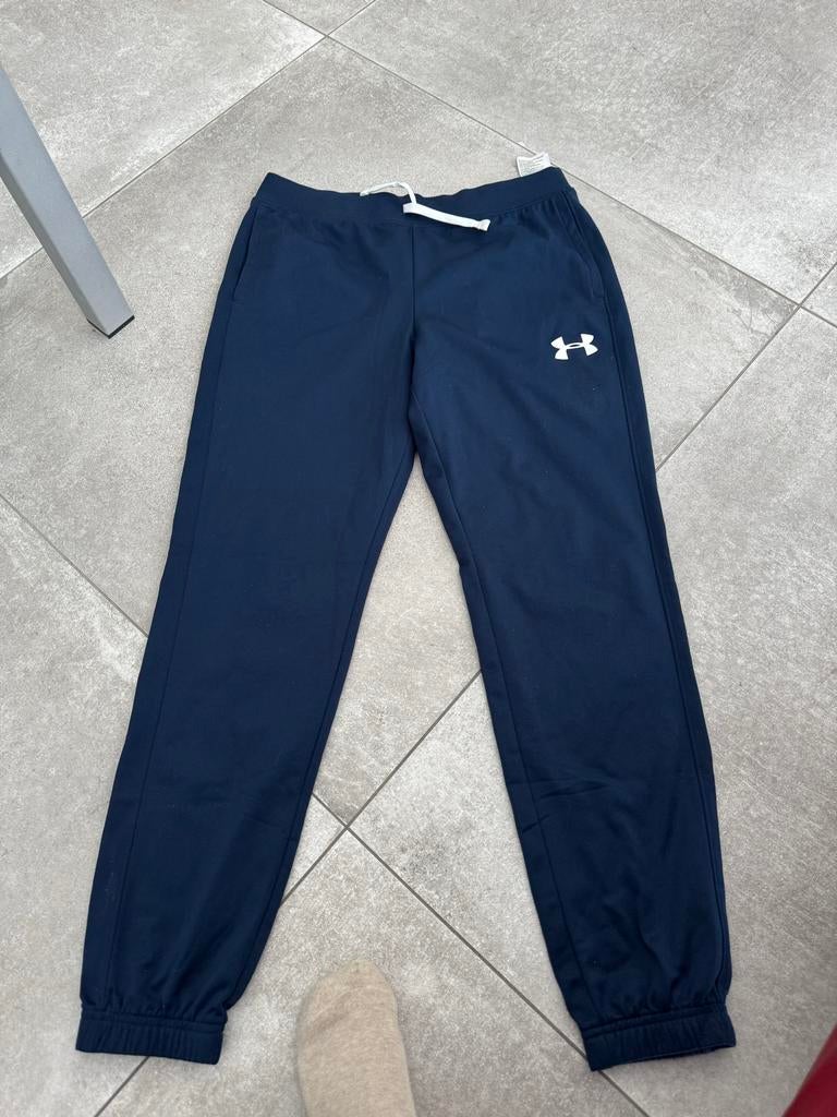 Under Armour joggingbroek, Kleding | Heren, Sportkleding, Overige maten, Zo goed als nieuw, Algemeen, Verzenden