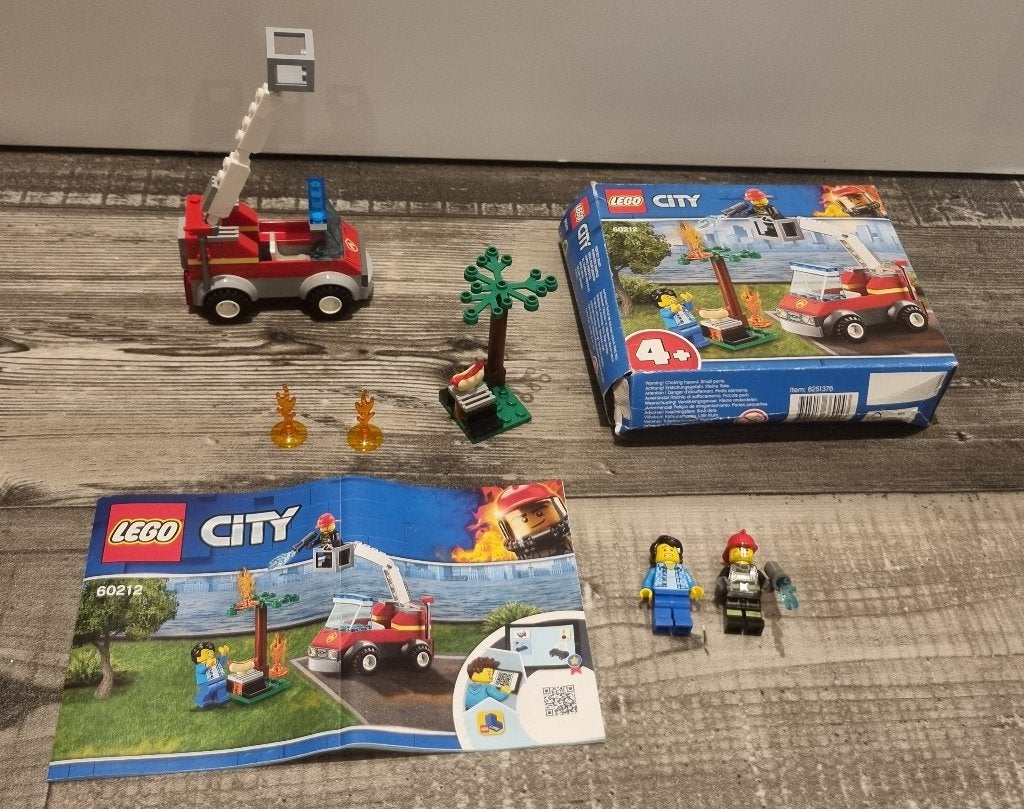 Lego City Brandweerwagen 60212 met doos en instructies, Inclusief instructies, City, Lego, Ophalen of Verzenden
