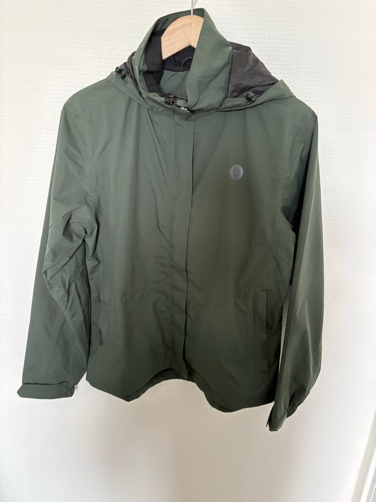 Nieuwe AGU Section regenjas dames maat S - Forest Green, Geen, Nieuw, Ophalen of Verzenden, Dames