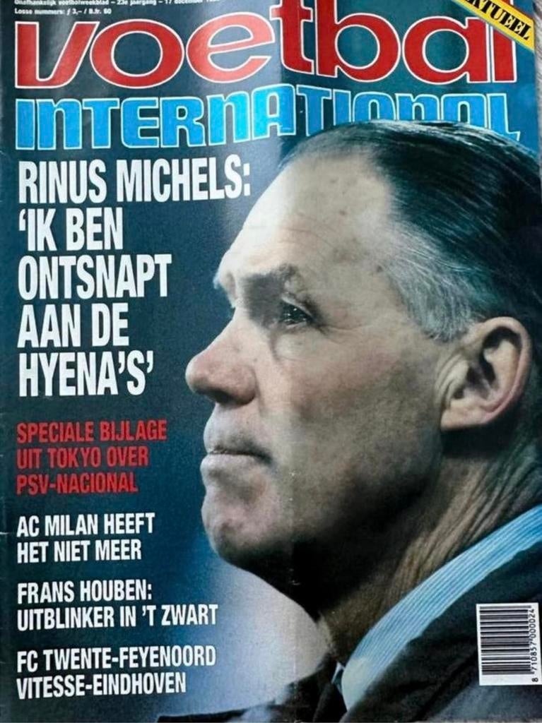 Voetbal International (VI) uit 1988 - PSV wint International, Ophalen of Verzenden, Gelezen, Sport en Vrije tijd