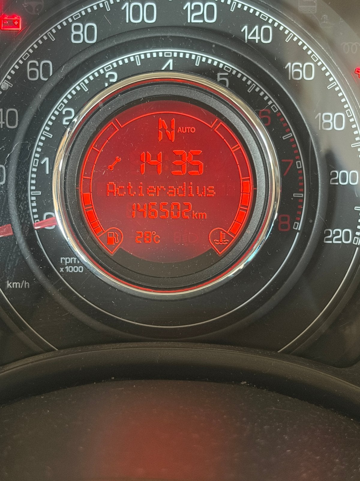 Fiat 500 Dashboard Tellerklok Benzine Automaat 146502 KM, Auto-onderdelen, Dashboard en Schakelaars, Ophalen of Verzenden, Gebruikt
