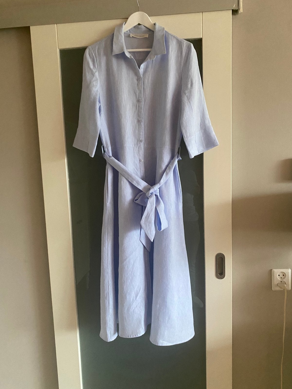 Jurk, zachtblauw geheel gevoerd, Ophalen of Verzenden, Zo goed als nieuw, Maat 38/40 (M), Blauw