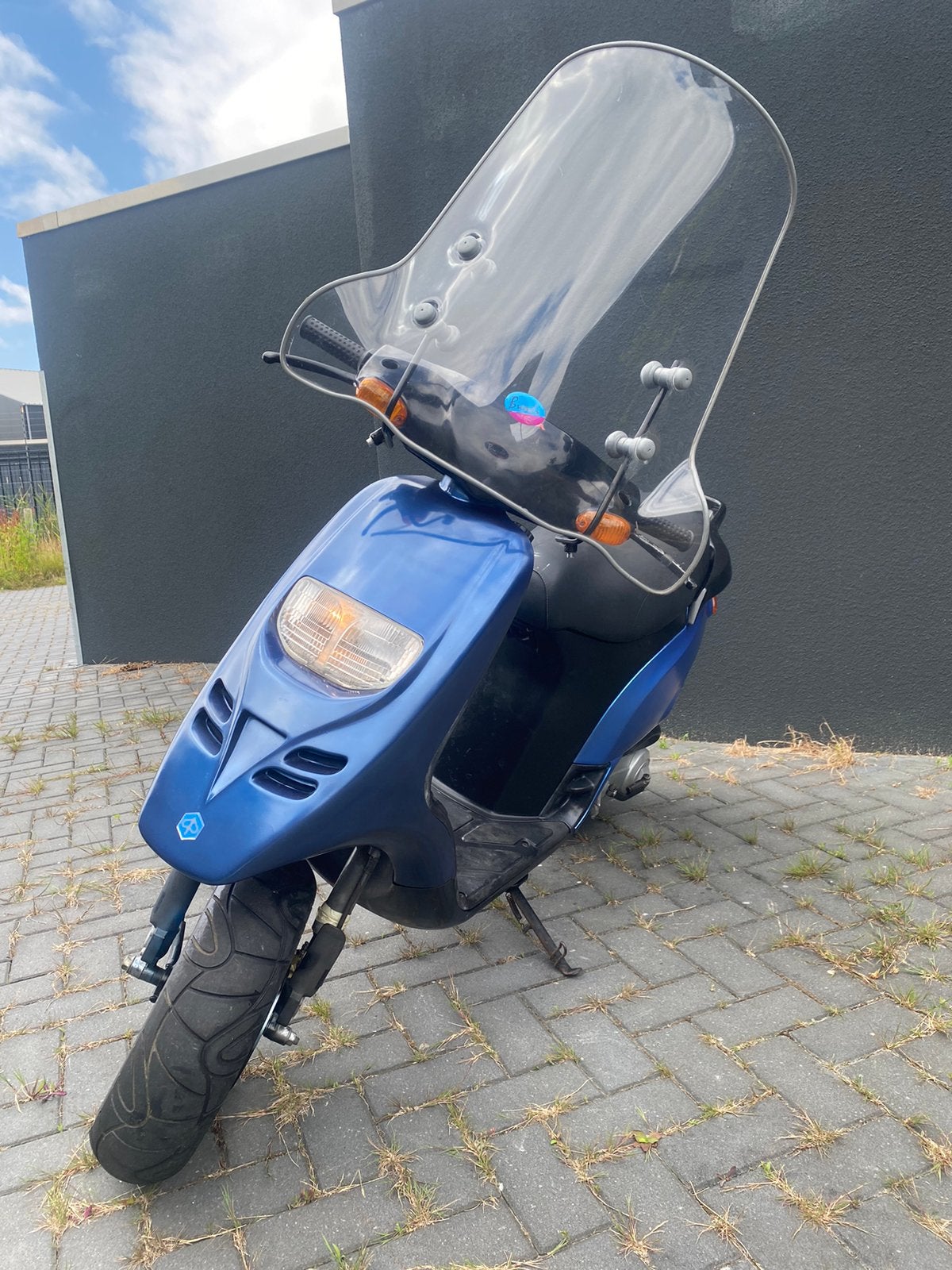 Piaggio typhoon 70cc, Fietsen en Brommers, Brommeronderdelen | Algemeen, Zo goed als nieuw, Blok, Ophalen of Verzenden