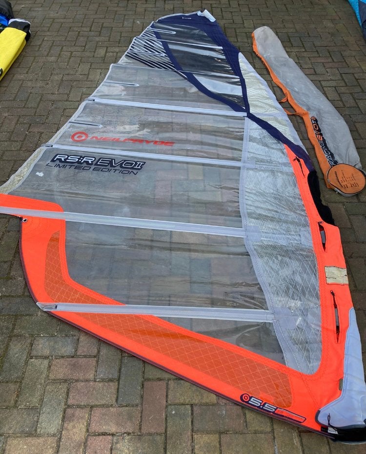 Neilpryde RS:R EVOII 5.5m² en Fiberspar 460 carbon SDM mast, Ophalen, Gebruikt, 5 tot 6.5 m², Neilpryde
