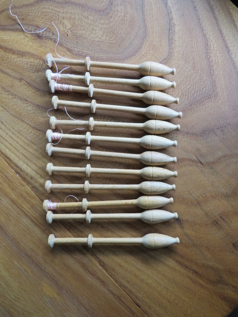 kantklosjes 19 van hout, Hobby en Vrije tijd, Kantklossen, Ophalen of Verzenden, Zo goed als nieuw, Klos(sen)