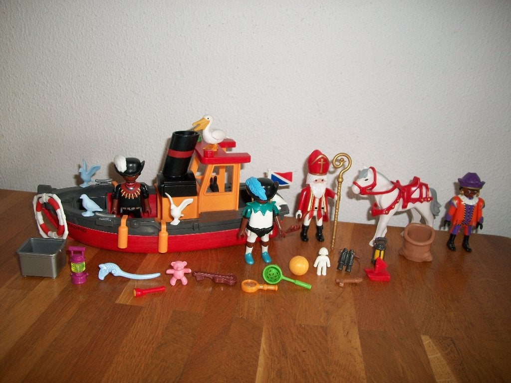 5206 stoomboot van Sinterklaas en zijn Pieten + geschenken, Kinderen en Baby's, Speelgoed | Playmobil, Ophalen of Verzenden, Zo goed als nieuw
