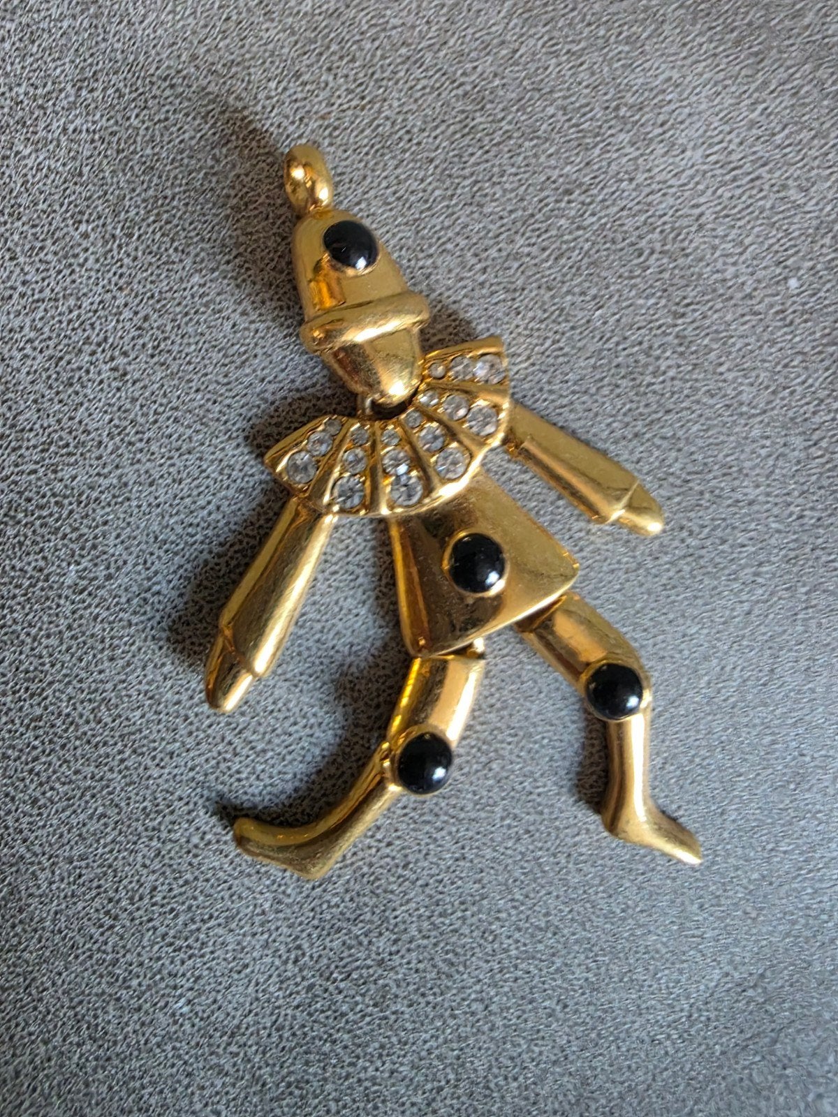 Vintage goudkleurige Pinokkio hanger / trekpop bedel, Sieraden, Tassen en Uiterlijk, Ophalen of Verzenden, Goud, Overige materialen