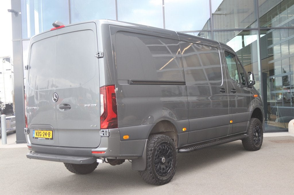 Mercedes-Benz Sprinter 319 CDI Aut. L2H1 4X4 |NAVI/CLIMA/MBU, Auto's, Automaat, Achterwielaandrijving, Gebruikt, Euro 6